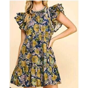 Pinch In Your Mind Floral Dress Medium